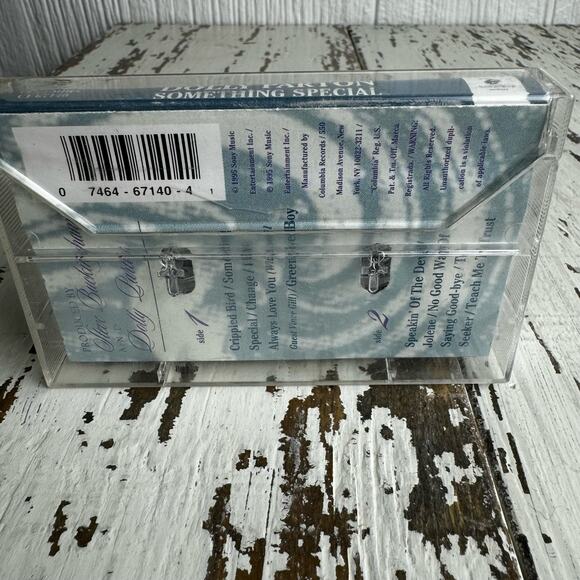 Dolly Parton Something Special 1995 Sony Music Cassette Tape Country Classic Vtg - Picture 3 of 7